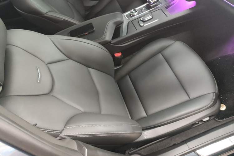 Used Cadillac CT5 2022 28T Luxury Version (Standard Edition) Right Front Seat