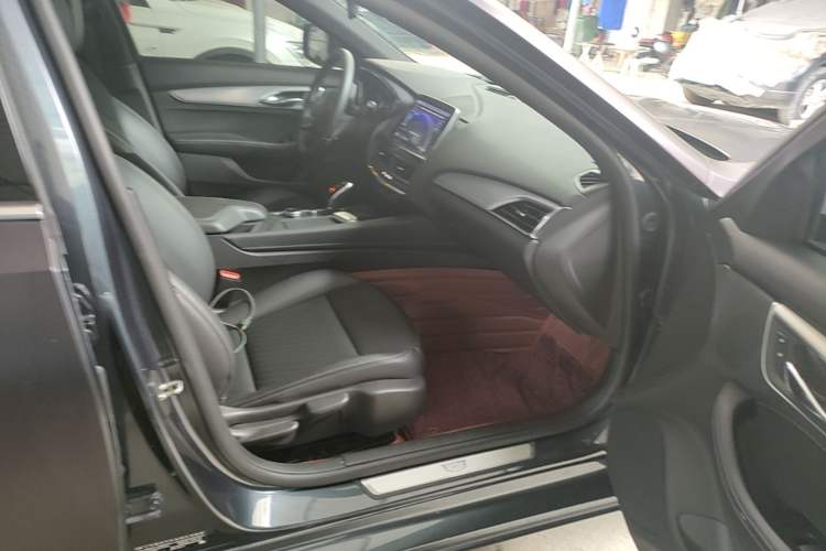 Used Cadillac CT5 2022 28T Fashion Edition Right Front Seat