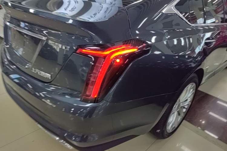 Used Cadillac CT5 2022 28T Luxury Version (Standard Edition) Right Rear Taillight