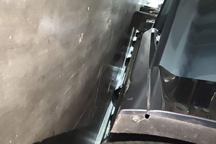 Used Cadillac CT5 2022 28T Luxury Version (Standard Edition) Right Side Sill
