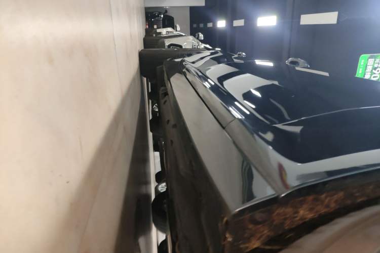 Used Cadillac CT5 2022 28T Luxury Version (Standard Edition) Right Side Sill