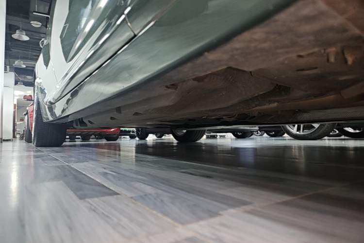 Used Cadillac CT5 2022 28T Luxury Version (Standard Edition) Right Side Sill