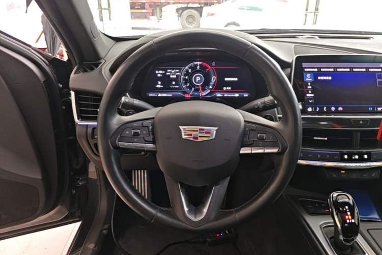 Used Cadillac CT5 2022 28T Prestige Edition Steering Wheel