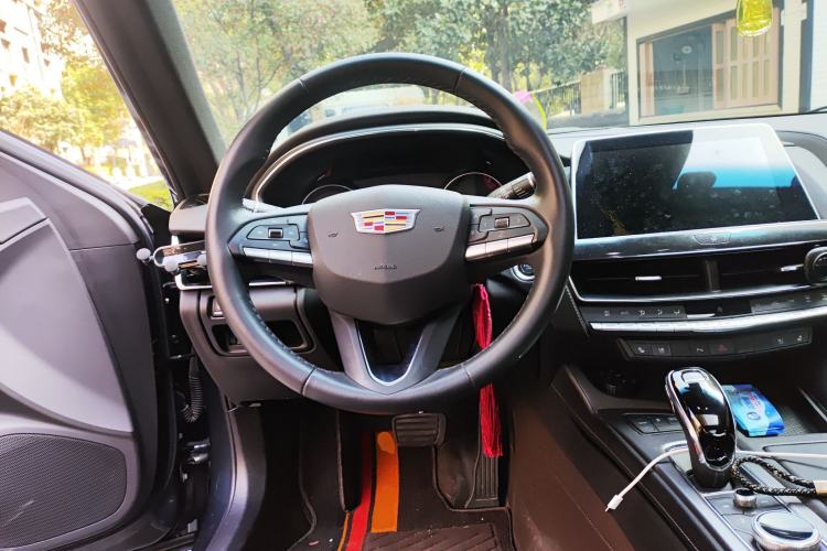 Used Cadillac CT5 2022 28T Luxury Version (Standard Edition) Steering Wheel
