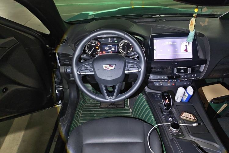 Used Cadillac CT5 2022 28T Luxury Version (Standard Edition) Steering Wheel