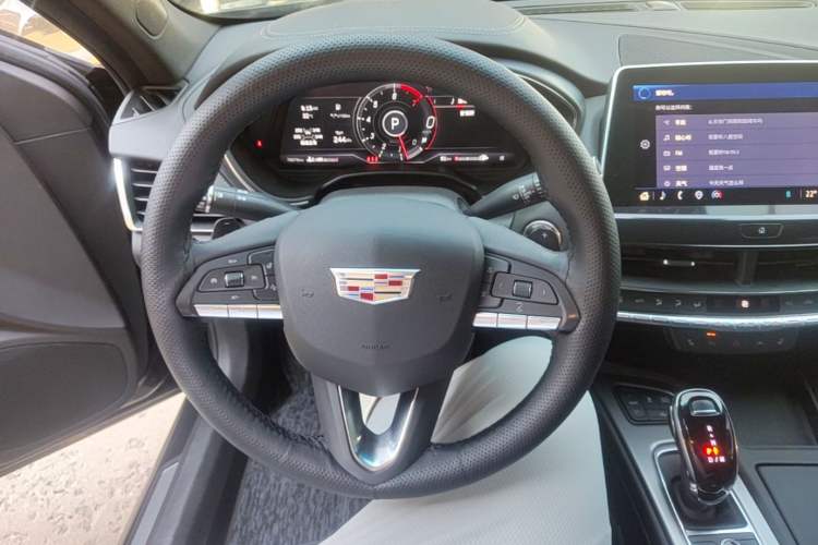 Used Cadillac CT5 2022 28T Prestige Edition Steering Wheel