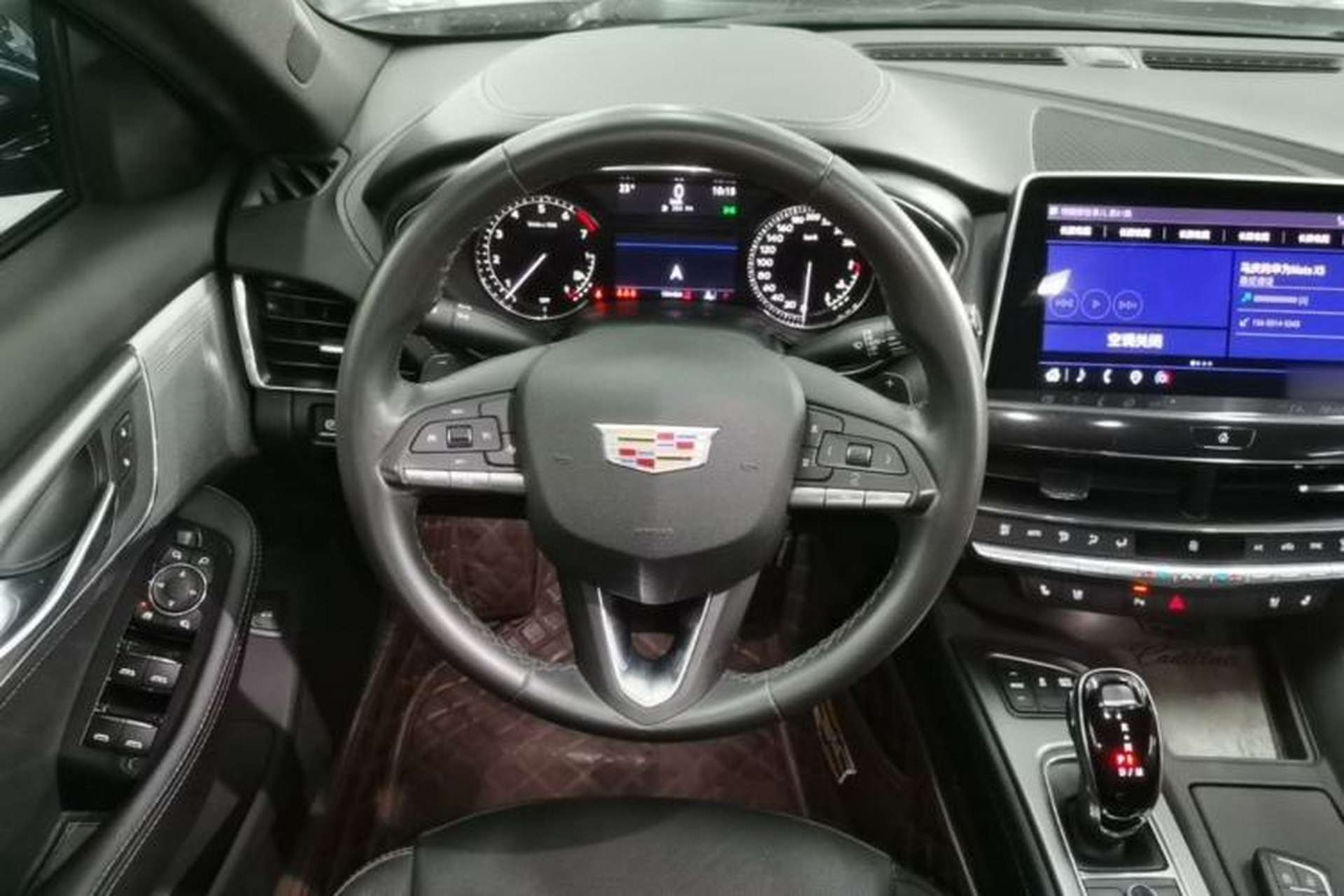 Used Cadillac CT5 2022 28T Luxury Edition Steering Wheel