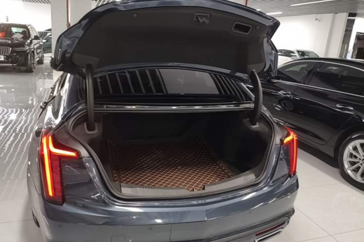 Used Cadillac CT5 2022 28T Luxury Version (Standard Edition) Trunk