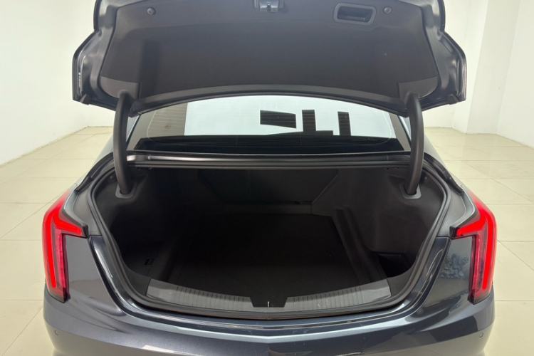 Used Cadillac CT5 2022 28T Luxury Edition Trunk