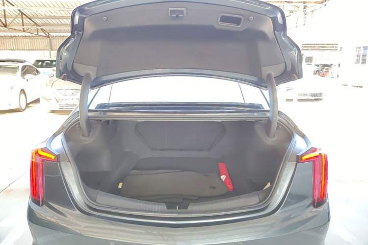 Used Cadillac CT5 2022 28T Prestige Edition Trunk