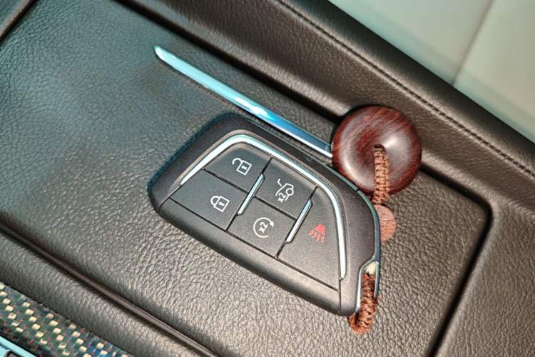 Used Cadillac CT5 2022 28T Platinum Edition Vehicle Key
