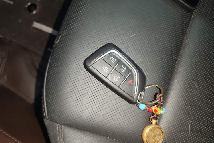 Used Cadillac CT5 2022 28T Luxury Edition Vehicle Key
