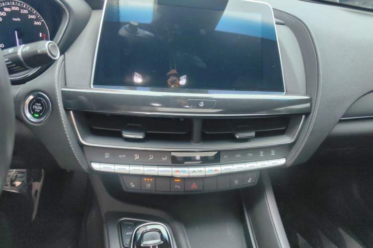 Used Cadillac CT5 2022 28T Luxury Version (Standard Edition) Audio And AC Panel