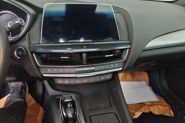 Used Cadillac CT5 2022 28T Luxury Version (Standard Edition) Audio And AC Panel
