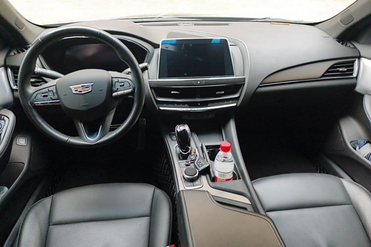 Used Cadillac CT5 2022 28T Prestige Edition Center Console