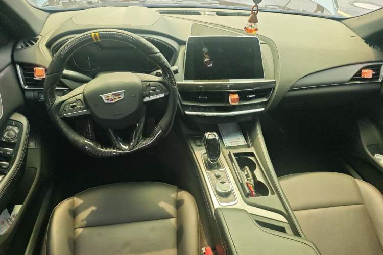 Used Cadillac CT5 2022 28T Luxury Version (Standard Edition) Center Console