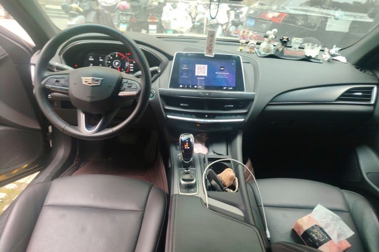 Used Cadillac CT5 2022 28T Luxury Version (Standard Edition) Center Console