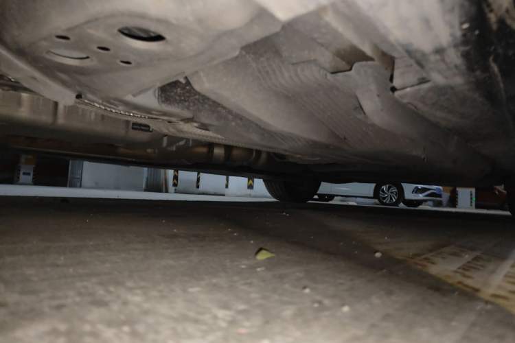 Used Cadillac CT5 2022 28T Prestige Edition Chassis Rear Left