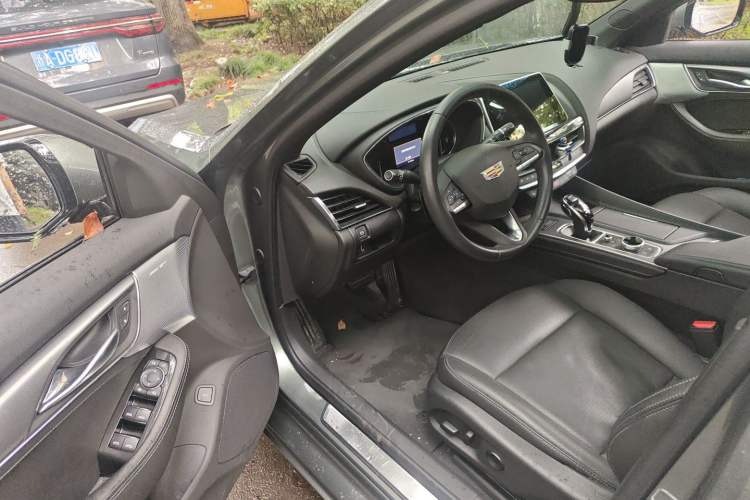 Used Cadillac CT5 2022 28T Luxury Version (Standard Edition) Driver Seat