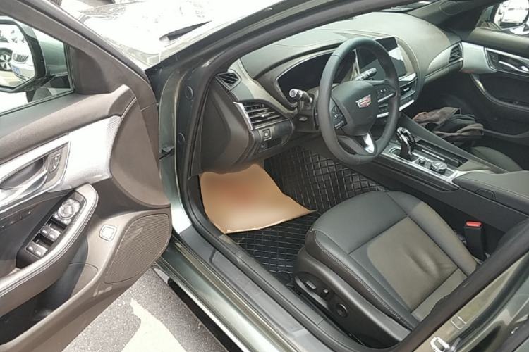 Used Cadillac CT5 2022 28T Prestige Edition Driver Seat