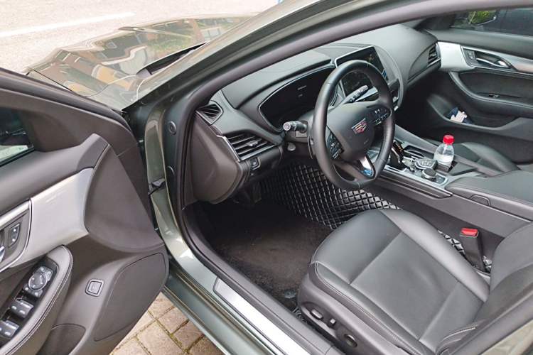 Used Cadillac CT5 2022 28T Prestige Edition Driver Seat