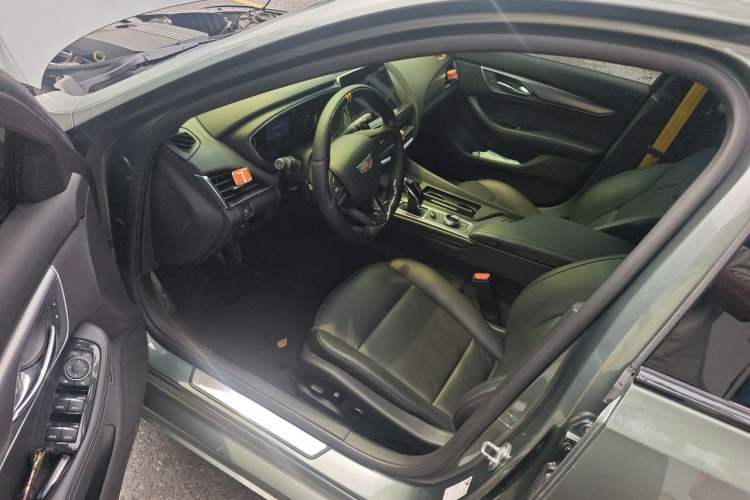 Used Cadillac CT5 2022 28T Luxury Version (Standard Edition) Driver Seat