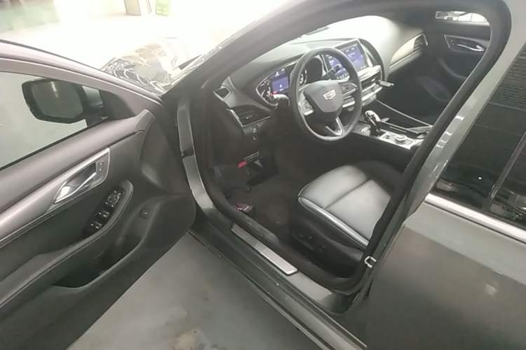 Used Cadillac CT5 2022 28T Luxury Version (Standard Edition) Driver Seat