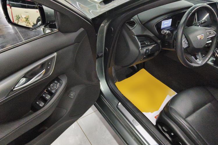 Used Cadillac CT5 2022 28T Luxury Version (Standard Edition) Driver Seat