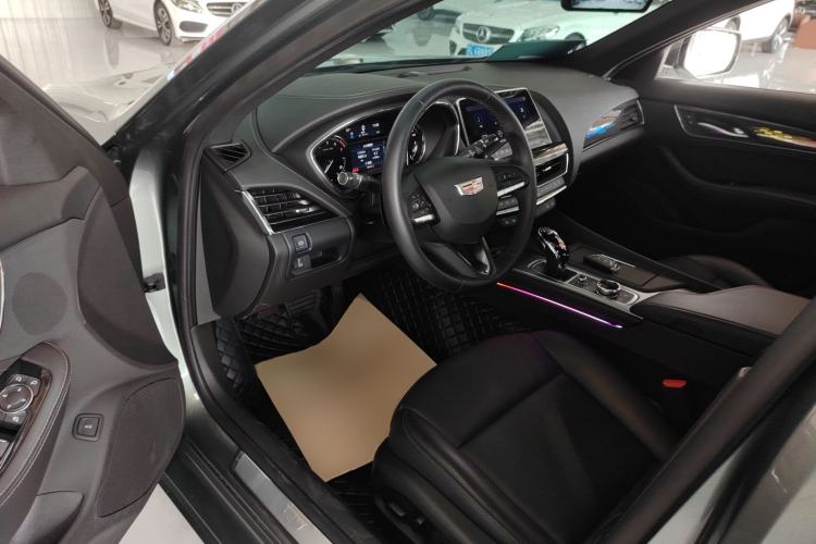 Used Cadillac CT5 2022 28T Luxury Version (Standard Edition) Driver Seat