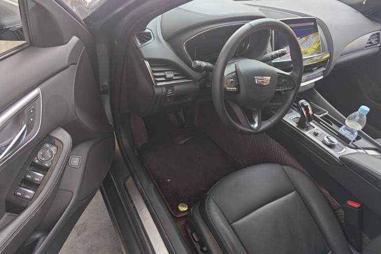 Used Cadillac CT5 2022 28T Luxury Version (Standard Edition) Driver Seat