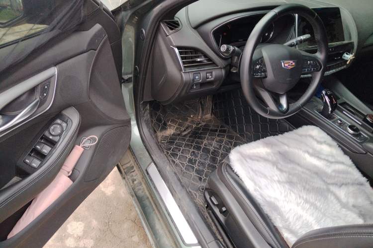 Used Cadillac CT5 2022 28T Fashion Edition Driver Seat