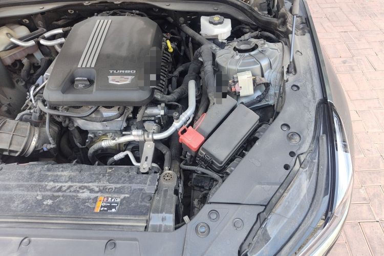 Used Cadillac CT5 2022 28T Luxury Edition Engine Bay Left