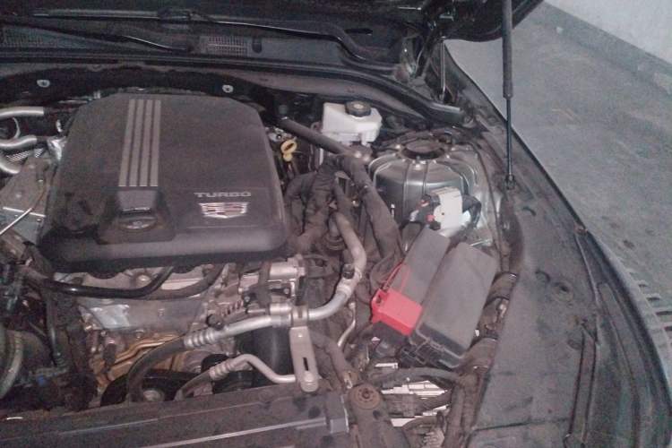 Used Cadillac CT5 2022 28T Luxury Version (Standard Edition) Engine Bay Left