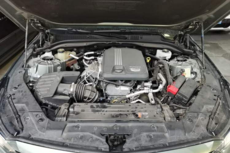 Used Cadillac CT5 2022 28T Luxury Edition Engine Bay
