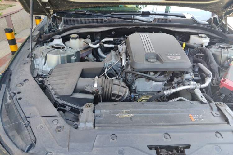 Used Cadillac CT5 2022 28T Luxury Version (Standard Edition) Engine Bay Right