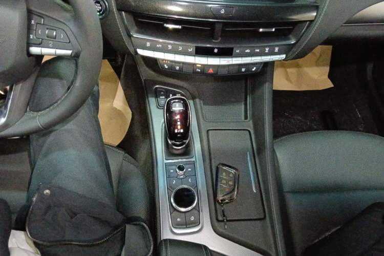 Used Cadillac CT5 2022 28T Luxury Version (Standard Edition) Gear Lever