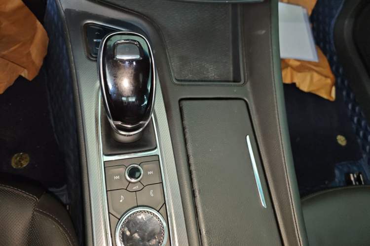 Used Cadillac CT5 2022 28T Luxury Version (Standard Edition) Gear Lever