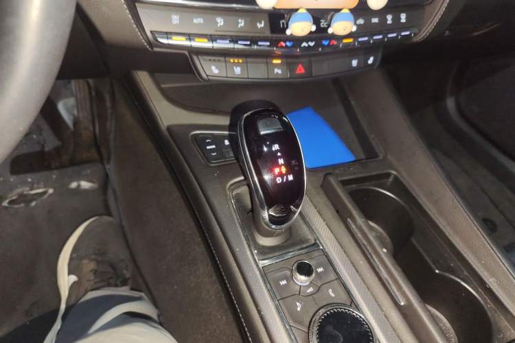 Used Cadillac CT5 2022 28T Luxury Version (Standard Edition) Gear Lever