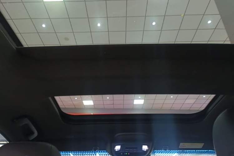 Used Cadillac CT5 2022 28T Luxury Edition Headliner