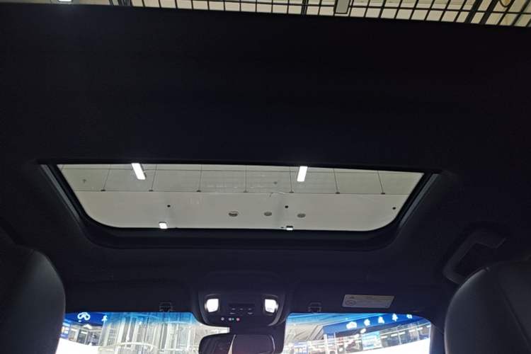 Used Cadillac CT5 2022 28T Luxury Version (Standard Edition) Headliner