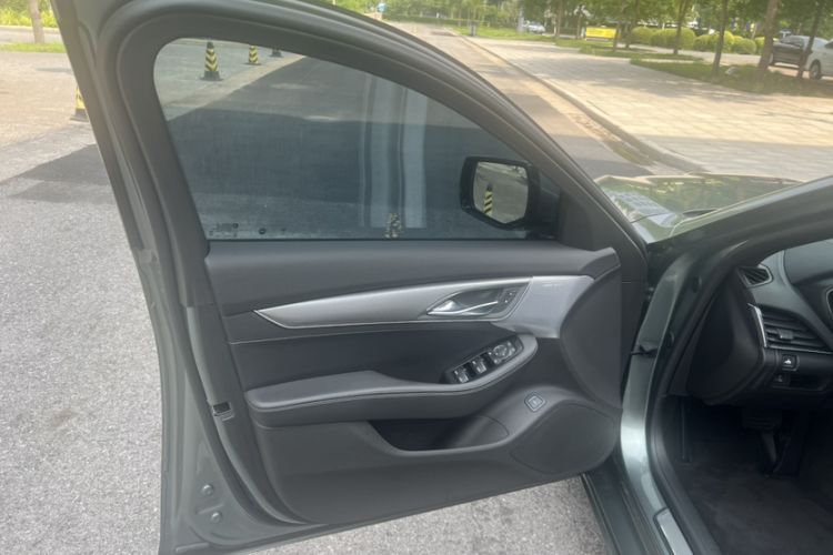 Used Cadillac CT5 2022 28T Luxury Version (Standard Edition) Interior 10