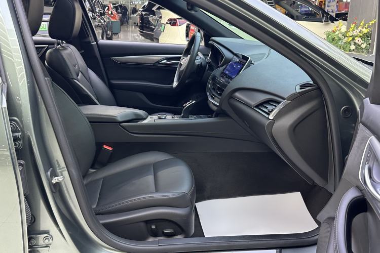 Used Cadillac CT5 2022 28T Luxury Version (Standard Edition) Interior 11