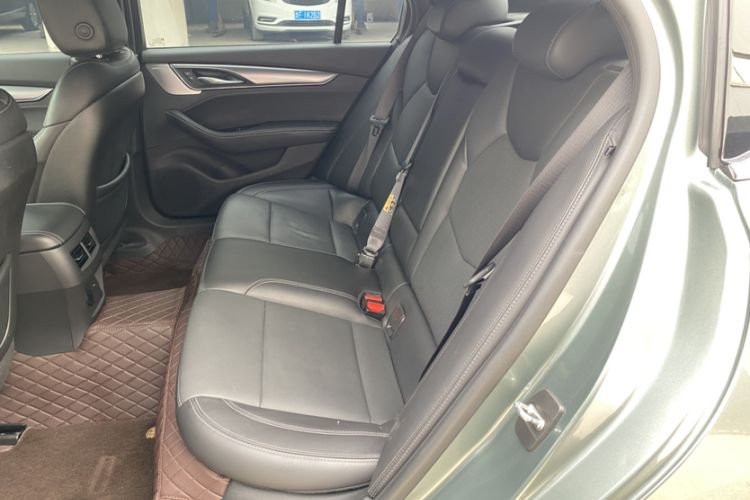 Used Cadillac CT5 2022 28T Luxury Edition Interior 2