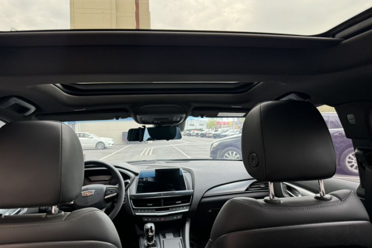 Used Cadillac CT5 2022 28T Luxury Version (Standard Edition) Interior 2
