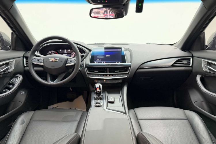 Used Cadillac CT5 2022 28T Luxury Version (Standard Edition) Interior 3