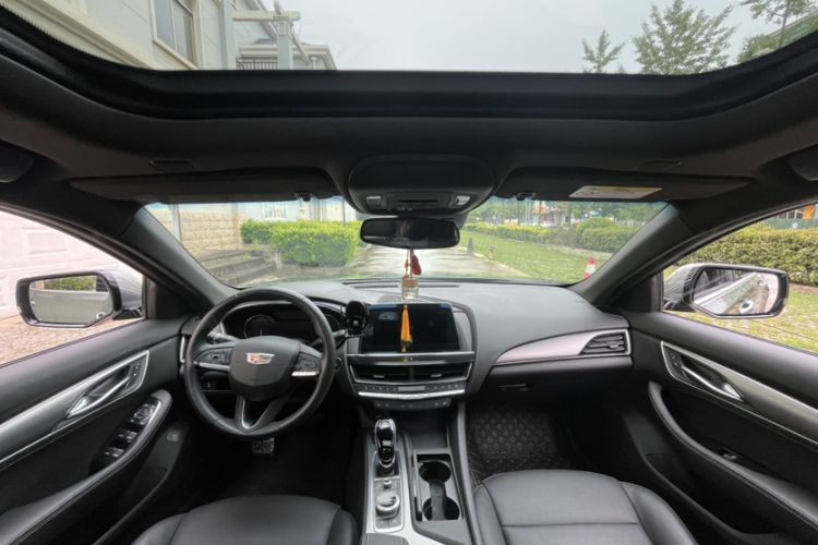 Used Cadillac CT5 2022 28T Luxury Version (Standard Edition) Interior 3