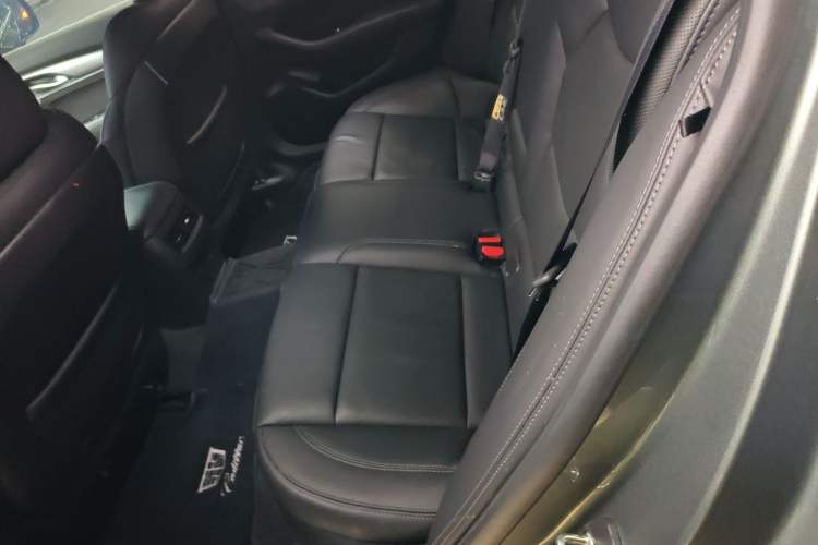 Used Cadillac CT5 2022 28T Prestige Edition Interior 4