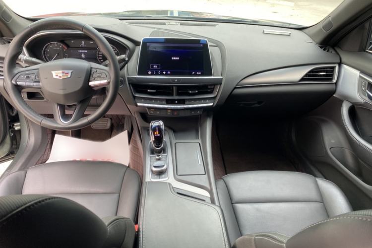 Used Cadillac CT5 2022 28T Luxury Edition Interior 4