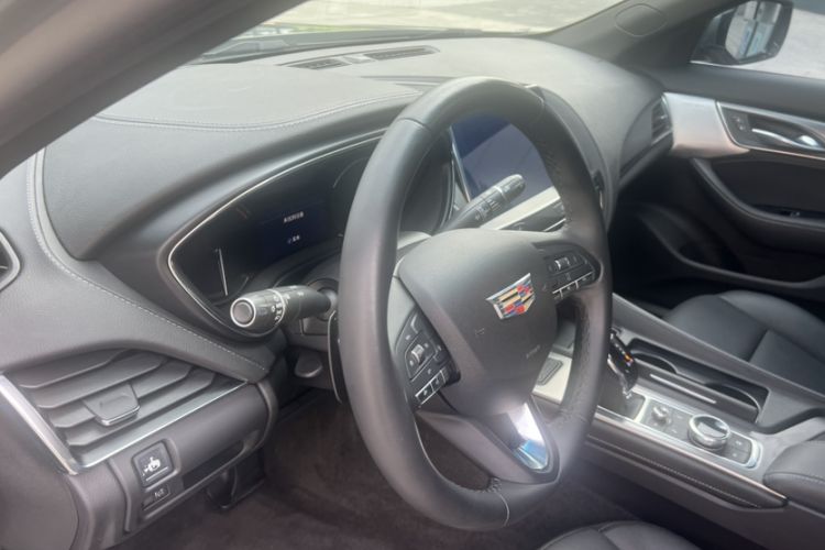 Used Cadillac CT5 2022 28T Luxury Version (Standard Edition) Interior 9