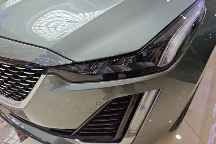 Used Cadillac CT5 2022 28T Luxury Version (Standard Edition) Left Front Headlight